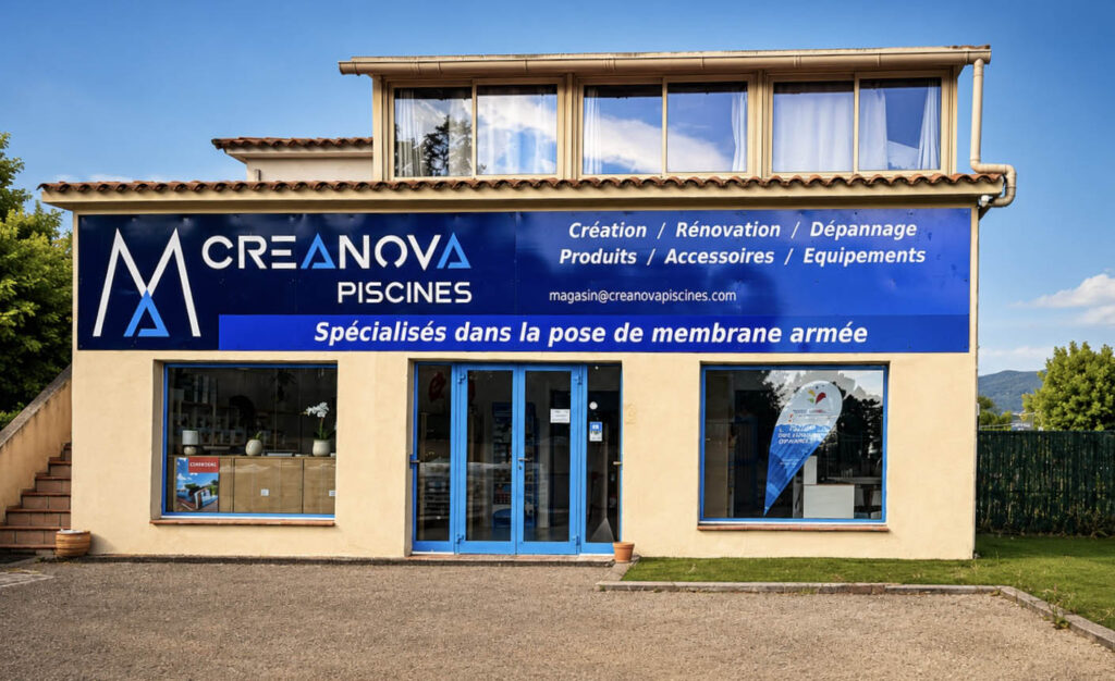 Creanova Piscines magasin d'Aups (Var)