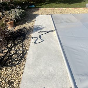 Pose de bâche de piscine à Draguignan, Var 83