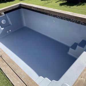 Pose de coque de piscine à Draguignan