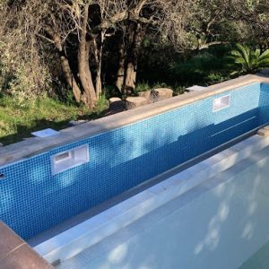 Pose de volet roulant pour piscine à Draguignan, Var 83